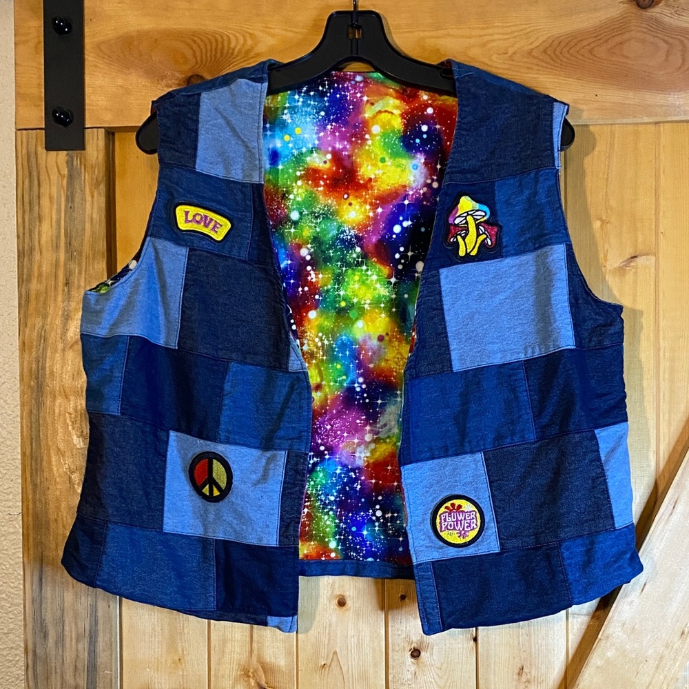 Colorful Patchwork Women's Vest with Vibrant Lining